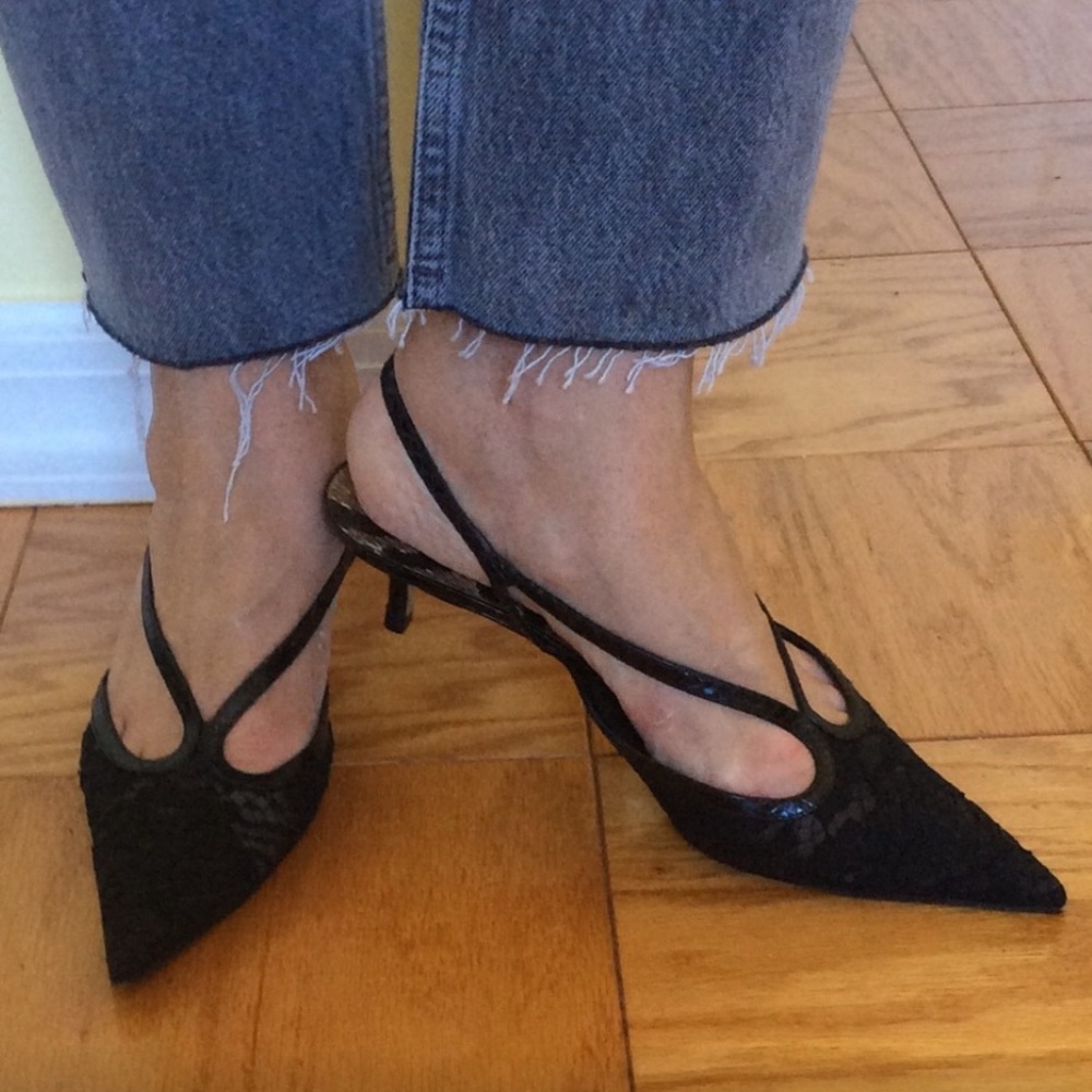 Dolce & Gabbana Lace Slingback Pumps